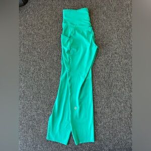 lululemon athletica fast and free high-rise crop 23” leggings with pockets